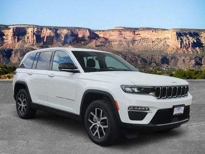Photo of a 2025 Jeep Grand Cherokee 4X4 Limited 4DR SUV for sale