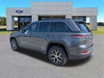 2025 Grand Cherokee Thumbnail 3