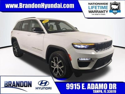 Photo of a 2025 Jeep Grand Cherokee 4X4 Limited 4DR SUV for sale