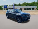 2025 Grand Cherokee Thumbnail 3