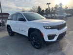 2025 Grand Cherokee Thumbnail 3