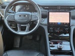 2022 Grand Cherokee Thumbnail 11