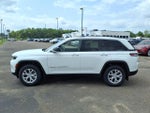 2022 Grand Cherokee Thumbnail 2