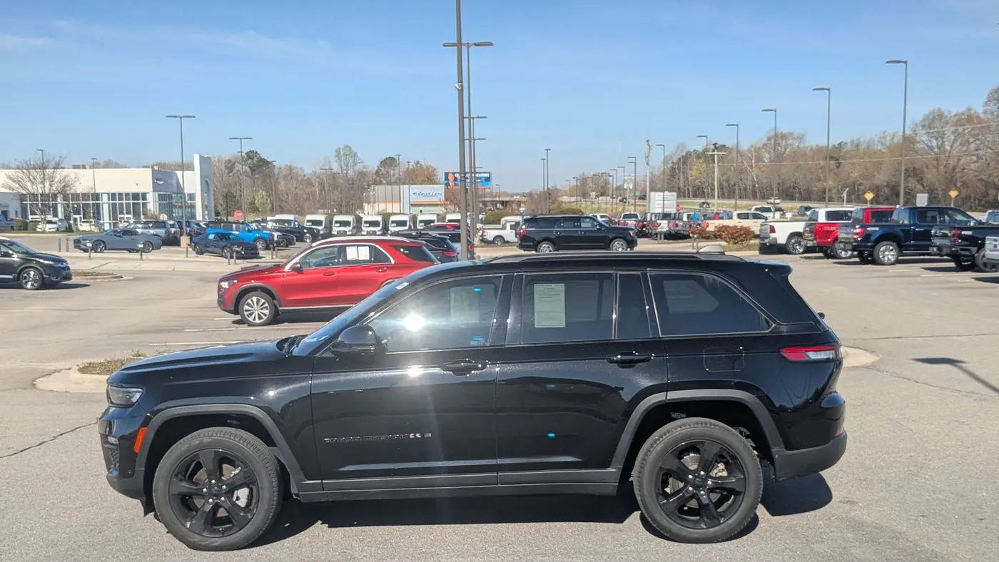 2023 Jeep Grand Cherokee Limited