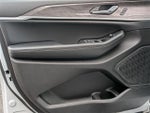 2024 Grand Cherokee Thumbnail 10