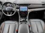 2024 Grand Cherokee Thumbnail 32