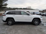 2024 Grand Cherokee Thumbnail 5