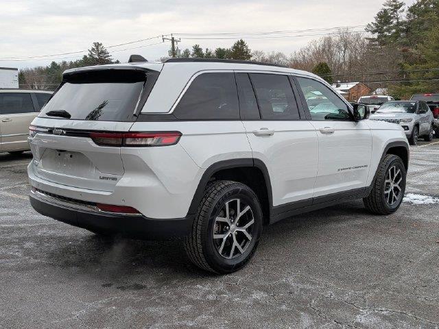 2024 Jeep Cherokee - $26,940