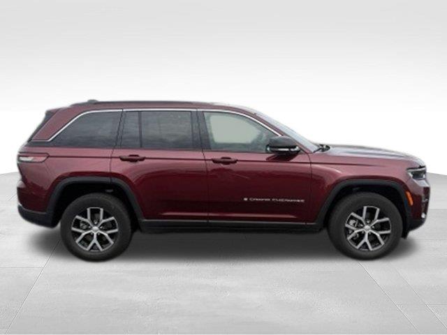 2024 Jeep Cherokee - $30,436