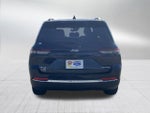 2024 Grand Cherokee Thumbnail 6