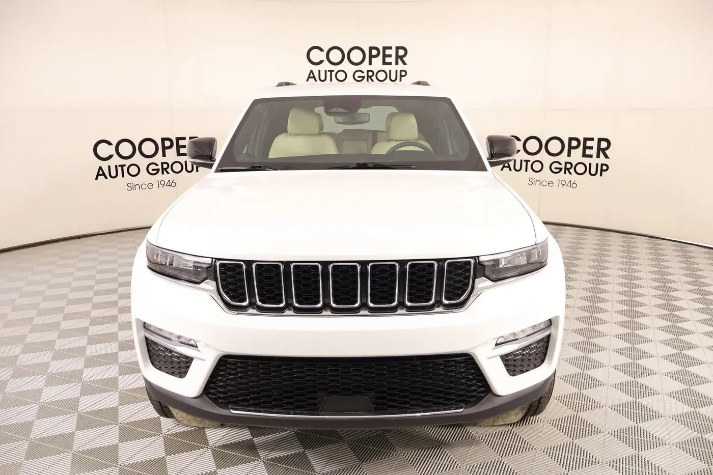 2024 Jeep Cherokee - $31,499