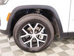 2024 Grand Cherokee Thumbnail 18