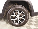 2024 Grand Cherokee Thumbnail 19