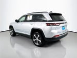 2025 Grand Cherokee Thumbnail 5