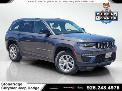 Photo of a 2023 Jeep Grand Cherokee 4X4 Limited 4DR SUV for sale