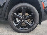 2024 Grand Cherokee Thumbnail 8