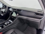 2024 Grand Cherokee Thumbnail 28