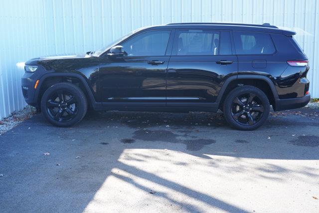 2024 Jeep Cherokee - $34,900