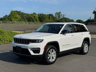 Photo of a 2024 Jeep Grand Cherokee 4X4 Limited 4DR SUV for sale