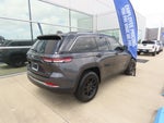 2024 Grand Cherokee Thumbnail 10