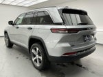 2025 Grand Cherokee Thumbnail 4
