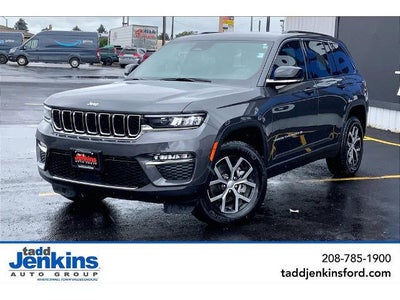 Photo of a 2025 Jeep Grand Cherokee 4X4 Limited 4DR SUV for sale