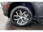 2025 Grand Cherokee Thumbnail 10