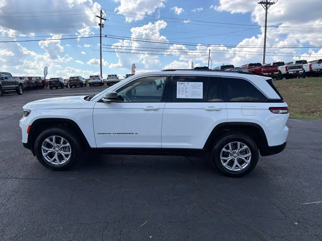 2022 Jeep Cherokee - $23,498
