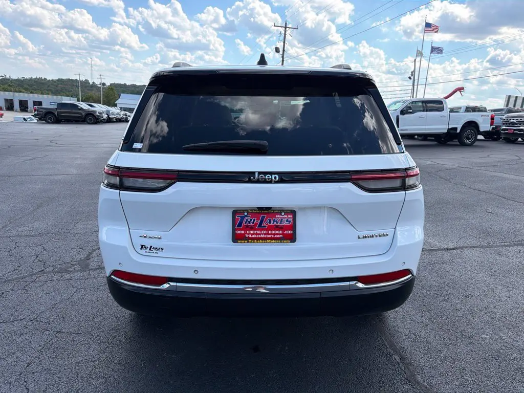 2022 Jeep Cherokee - $23,498