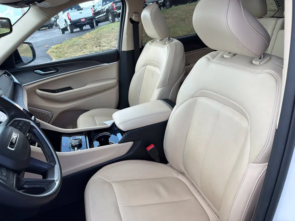 2022 Jeep Cherokee - $23,498