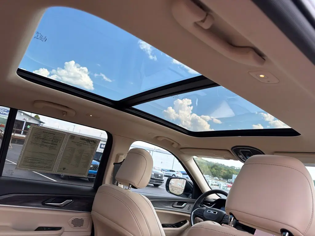 2022 Jeep Cherokee - $23,498