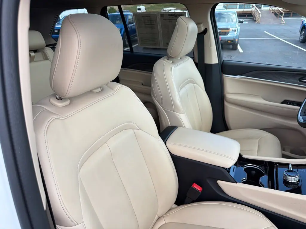 2022 Jeep Cherokee - $23,498