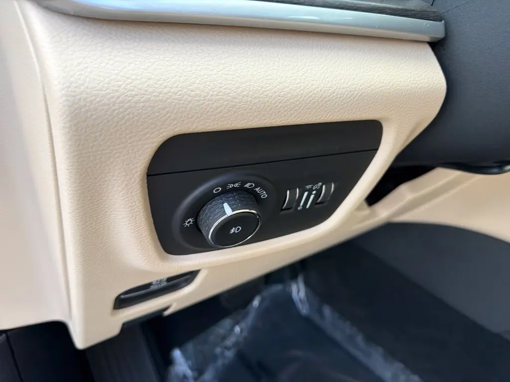 2022 Jeep Cherokee - $23,498