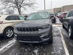 2023 Grand Cherokee Thumbnail 2