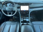 2023 Grand Cherokee Thumbnail 14