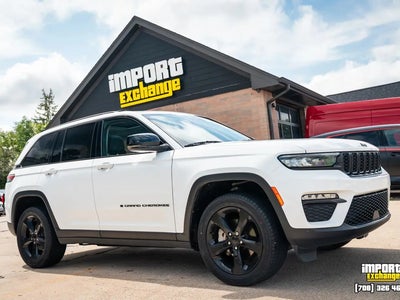 Photo of a 2023 Jeep Grand Cherokee 4X4 Limited 4DR SUV for sale
