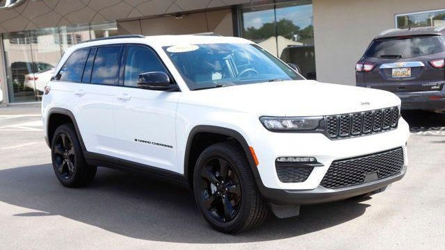 Preowned 2023 Jeep Grand Cherokee Limited for Sale