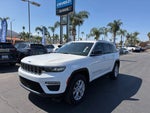 2023 Grand Cherokee Thumbnail 4