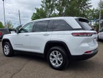 2023 Grand Cherokee Thumbnail 2