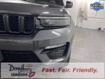 2023 Grand Cherokee Thumbnail 12