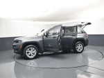 2023 Grand Cherokee Thumbnail 8
