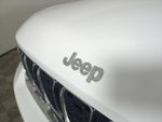 2025 Grand Cherokee Thumbnail 13