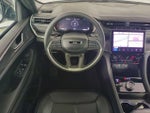 2025 Grand Cherokee Thumbnail 19