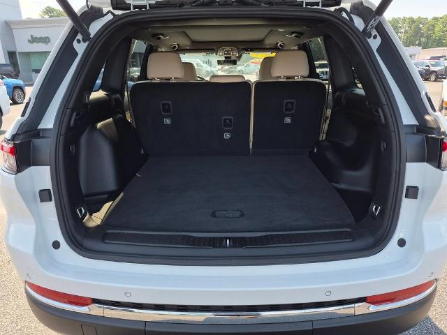2025 Jeep Cherokee - $37,995