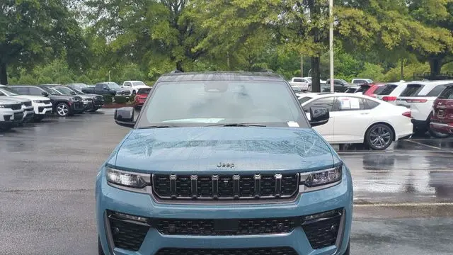 2026 Jeep Grand Cherokee Limited Reserve