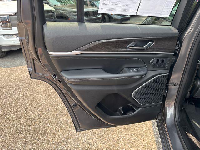 2026 Jeep Cherokee - $41,979