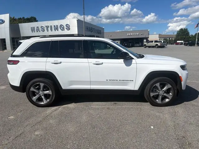 2026 Jeep Cherokee - $41,459