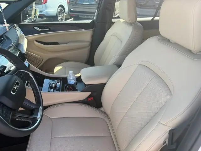 2026 Jeep Cherokee - $41,459