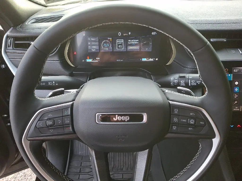 2026 Jeep Cherokee - $43,590