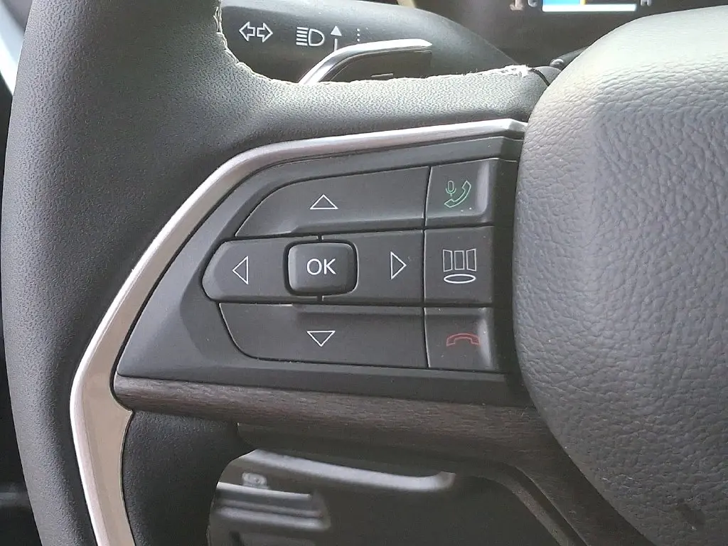 2026 Jeep Cherokee - $43,590